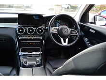 Mercedes-Benz GLC GLC300 MHEV Sport 