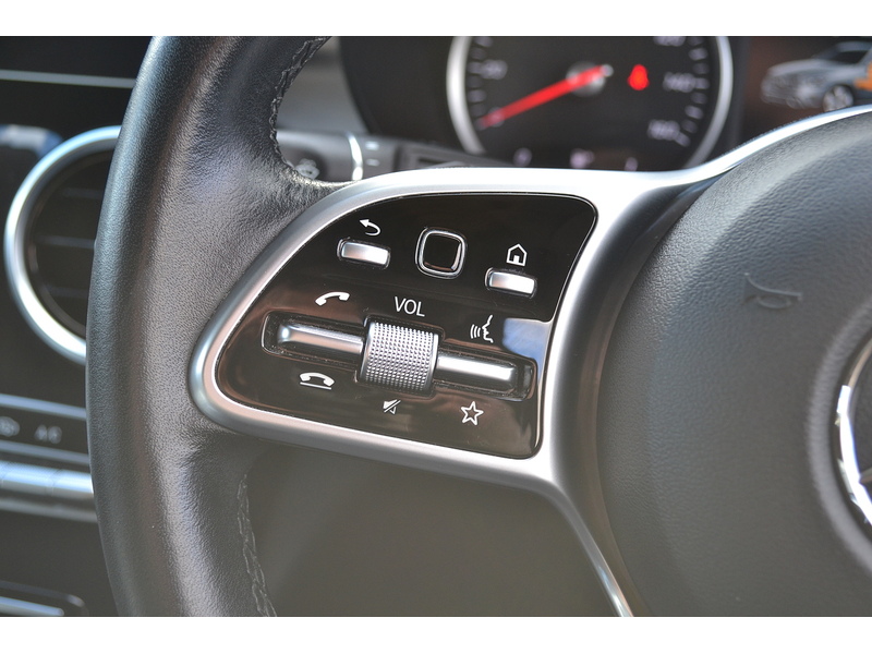 Mercedes-Benz 2.0 GLC300 MHEV Sport SUV 5dr Petrol G-Tronic+ 4MATIC Euro 6 (s/s) (272 ps)