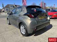 Mazda Mazda2 HYBRID h Agile 
