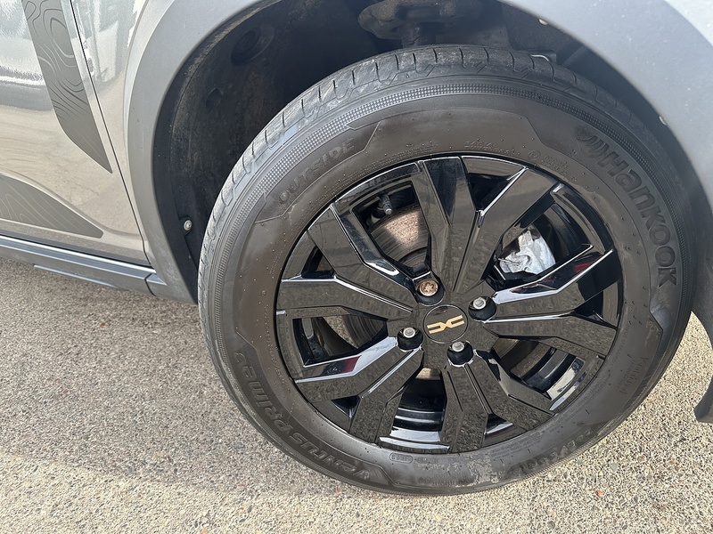 Dacia 1.6 Hybrid EXTREME MPV 5dr Petrol Hybrid Auto Euro 6 (s/s) (140 ps)