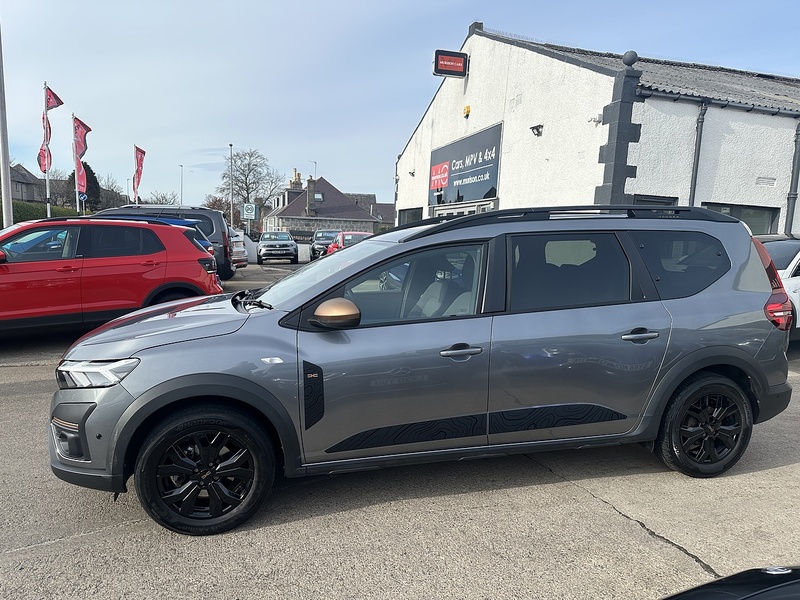 Dacia 1.6 Hybrid EXTREME MPV 5dr Petrol Hybrid Auto Euro 6 (s/s) (140 ps)