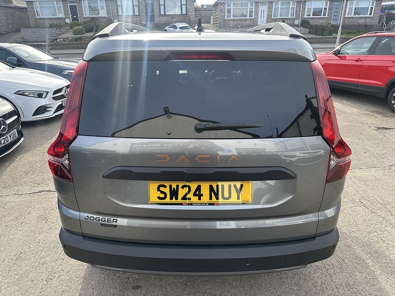 Dacia 1.6 Hybrid EXTREME MPV 5dr Petrol Hybrid Auto Euro 6 (s/s) (140 ps)