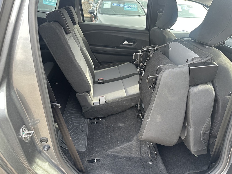 Dacia 1.6 Hybrid EXTREME MPV 5dr Petrol Hybrid Auto Euro 6 (s/s) (140 ps)