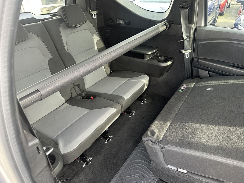 Dacia 1.6 Hybrid EXTREME MPV 5dr Petrol Hybrid Auto Euro 6 (s/s) (140 ps)