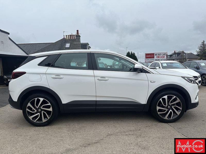 Vauxhall 1.2 Turbo Elite Nav SUV 5dr Petrol Auto 8Spd Euro 6 (s/s) (130 ps)