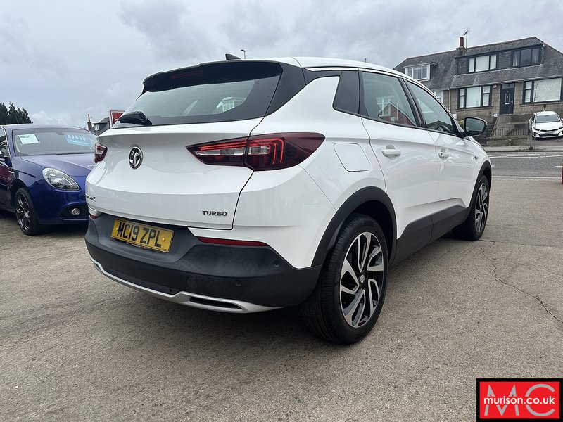 Vauxhall 1.2 Turbo Elite Nav SUV 5dr Petrol Auto 8Spd Euro 6 (s/s) (130 ps)
