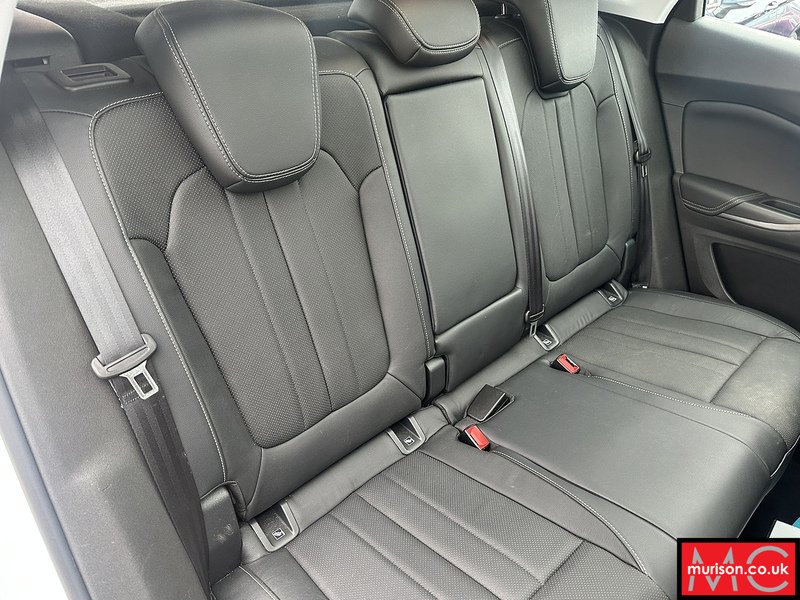 Vauxhall 1.2 Turbo Elite Nav SUV 5dr Petrol Auto 8Spd Euro 6 (s/s) (130 ps)