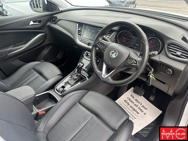 Vauxhall 1.2 Turbo Elite Nav SUV 5dr Petrol Auto 8Spd Euro 6 (s/s) (130 ps)