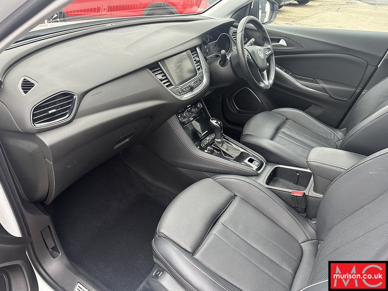Vauxhall 1.2 Turbo Elite Nav SUV 5dr Petrol Auto 8Spd Euro 6 (s/s) (130 ps)