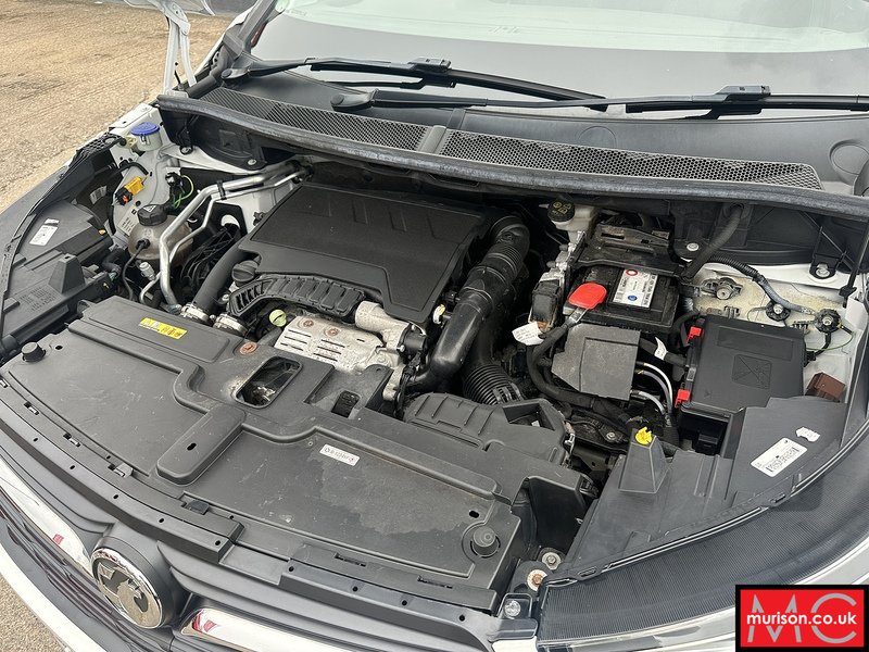 Vauxhall 1.2 Turbo Elite Nav SUV 5dr Petrol Auto 8Spd Euro 6 (s/s) (130 ps)