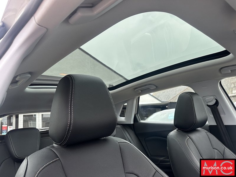 Vauxhall 1.2 Turbo Elite Nav SUV 5dr Petrol Auto 8Spd Euro 6 (s/s) (130 ps)
