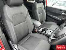 Nissan Qashqai DIG-T MHEV N-Connecta 