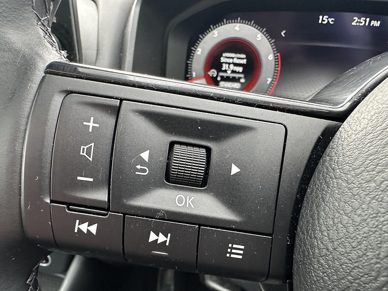 Nissan 1.3 DIG-T MHEV N-Connecta SUV 5dr Petrol Hybrid Manual Euro 6 (s/s) (140 ps)