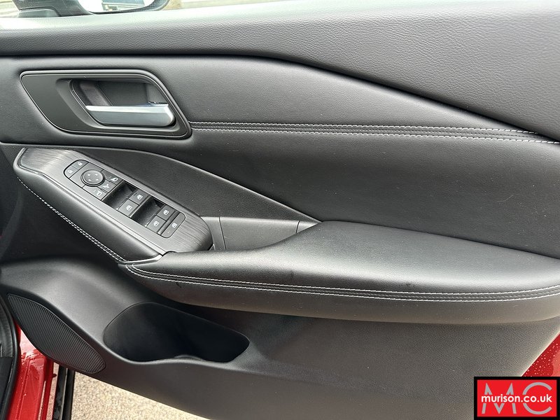 Nissan 1.3 DIG-T MHEV N-Connecta SUV 5dr Petrol Hybrid Manual Euro 6 (s/s) (140 ps)