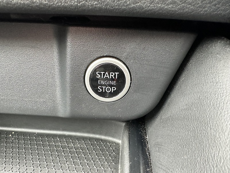 Nissan 1.3 DIG-T MHEV N-Connecta SUV 5dr Petrol Hybrid Manual Euro 6 (s/s) (140 ps)