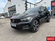 Volvo XC40 B4 MHEV R-Design Pro 