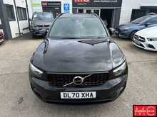 Volvo XC40 B4 MHEV R-Design Pro 