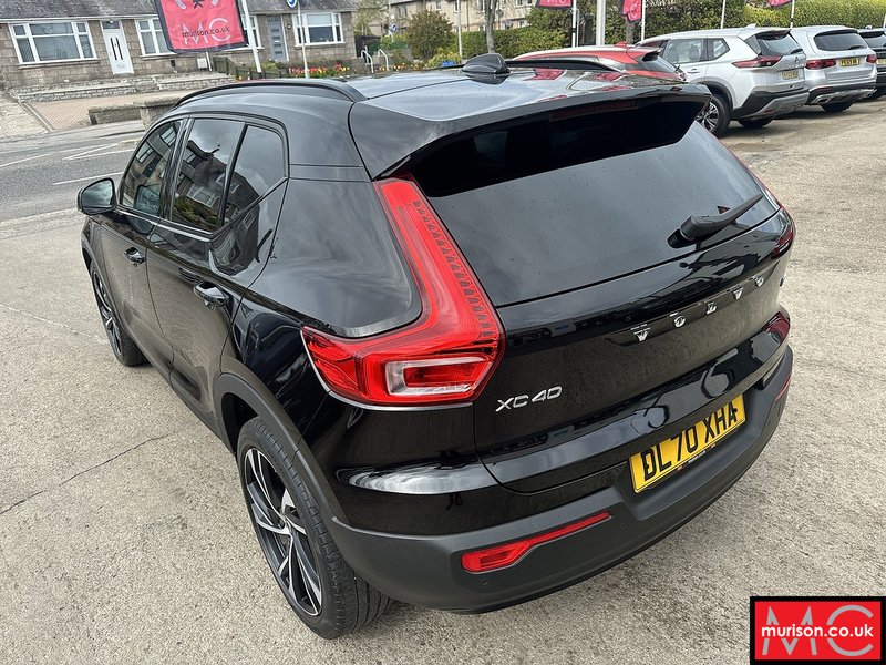 Volvo 2.0 B4 MHEV R-Design Pro SUV 5dr Petrol Hybrid Auto Euro 6 (s/s) (197 ps)