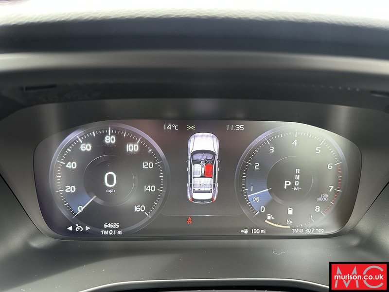 Volvo 2.0 B4 MHEV R-Design Pro SUV 5dr Petrol Hybrid Auto Euro 6 (s/s) (197 ps)