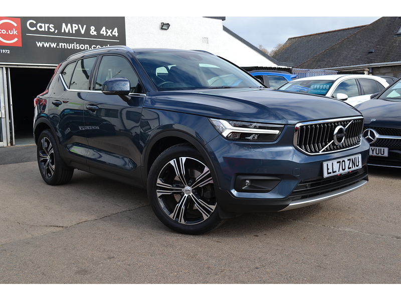 Volvo 2.0 B4 MHEV Inscription Pro SUV 5dr Petrol Hybrid Auto Euro 6 (s/s) (197 ps)