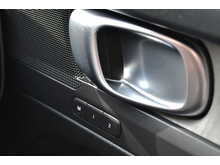 Volvo XC40 B4 MHEV Inscription Pro 