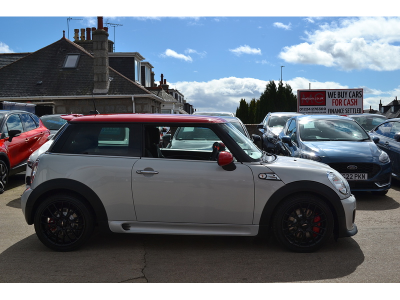 MINI 1.6 John Cooper Works Hatchback 3dr Petrol Manual Euro 5 (s/s) (211 ps)