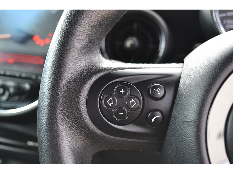 MINI 1.6 John Cooper Works Hatchback 3dr Petrol Manual Euro 5 (s/s) (211 ps)