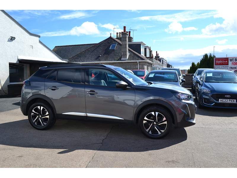 Peugeot 1.2 PureTech Allure SUV 5dr Petrol Manual Euro 6 (s/s) (130 ps)