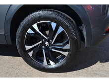 Peugeot 2008 PureTech Allure 