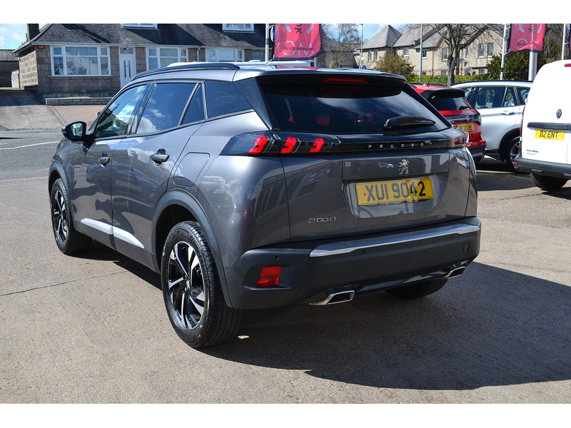 Peugeot 1.2 PureTech Allure SUV 5dr Petrol Manual Euro 6 (s/s) (130 ps)