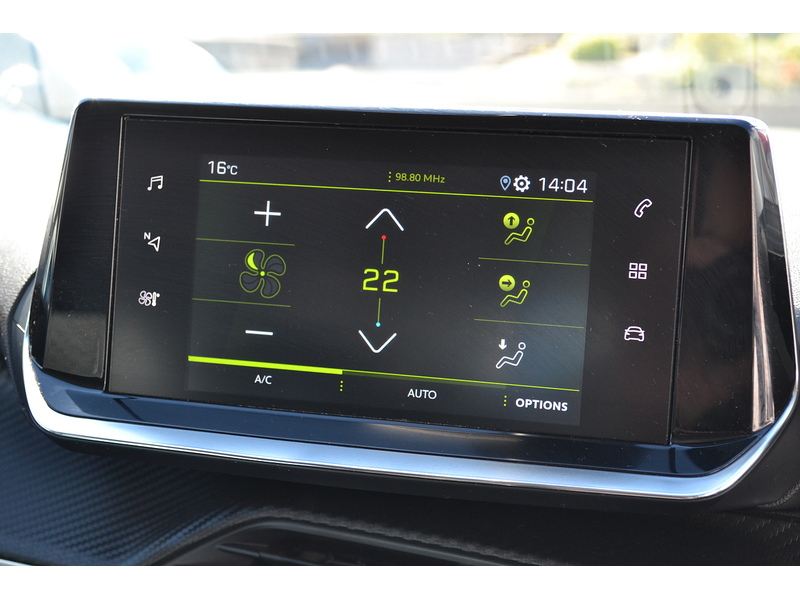 Peugeot 1.2 PureTech Allure SUV 5dr Petrol Manual Euro 6 (s/s) (130 ps)