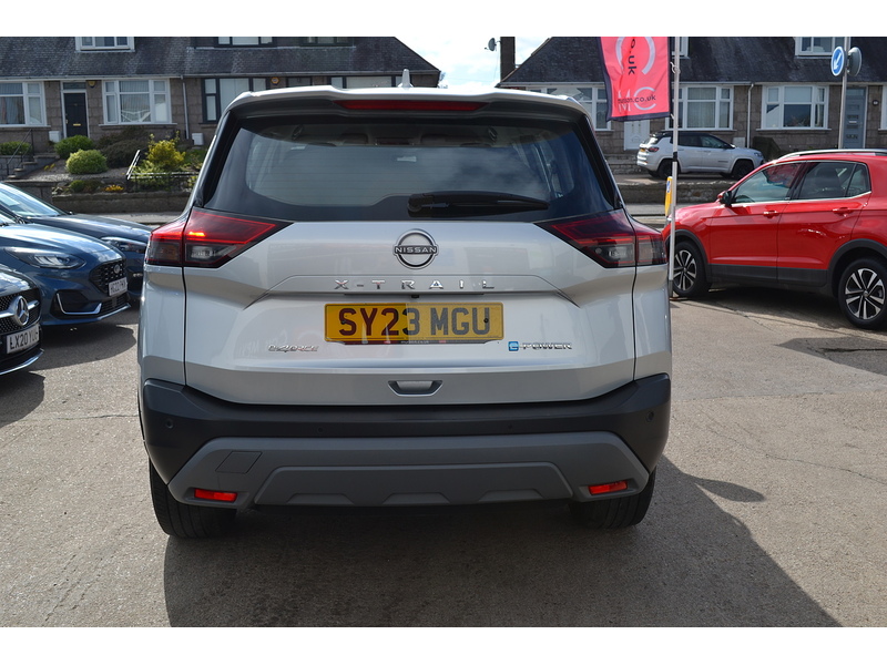 Nissan 1.5 h e-POWER Acenta Premium SUV 5dr Petrol Hybrid Auto e-4ORCE Euro 6 (s/s) (213 ps)