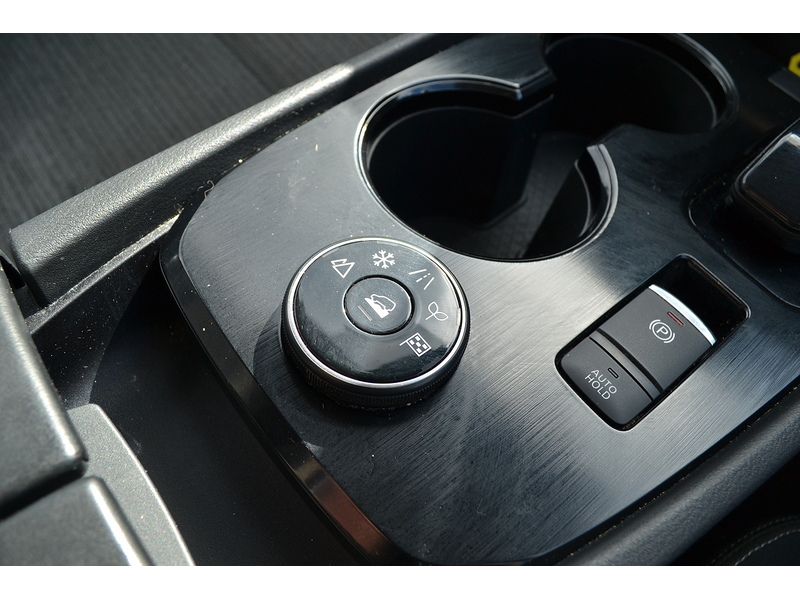 Nissan 1.5 h e-POWER Acenta Premium SUV 5dr Petrol Hybrid Auto e-4ORCE Euro 6 (s/s) (213 ps)