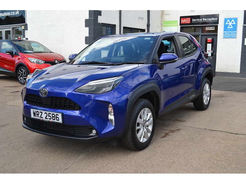 Toyota 1.5 VVT-h Icon SUV 5dr Petrol Hybrid E-CVT Euro 6 (s/s) (116 ps)