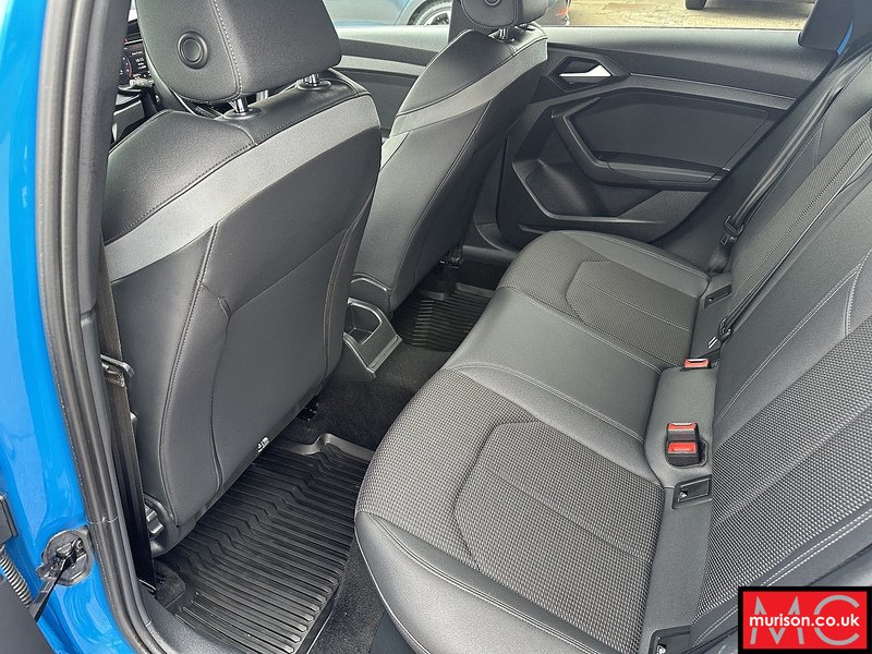 Audi 1.0 TFSI 30 Black Edition Sportback 5dr Petrol S Tronic Euro 6 (s/s) (110 ps)