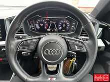 Audi A1 TFSI Black Edition 