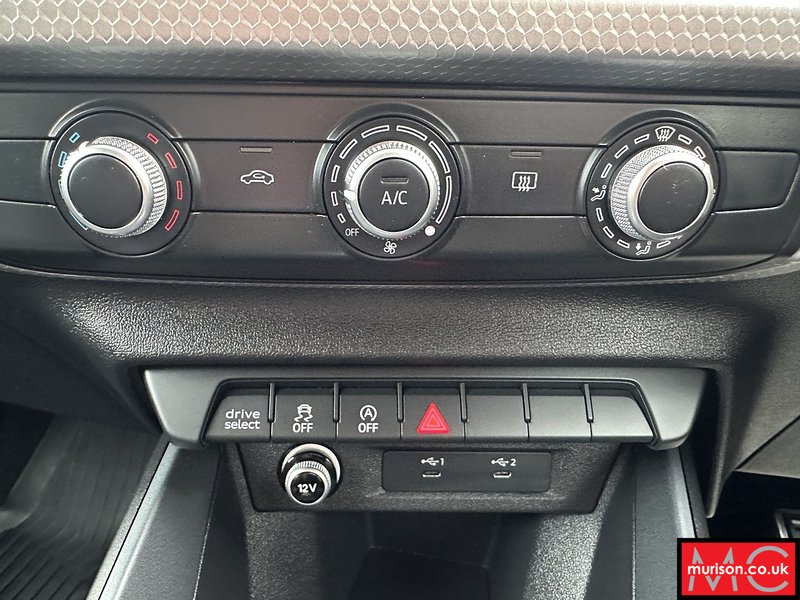 Audi 1.0 TFSI 30 Black Edition Sportback 5dr Petrol S Tronic Euro 6 (s/s) (110 ps)