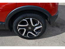 Renault Captur TCe ENERGY Iconic 