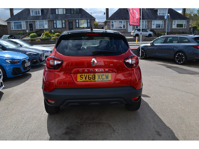 Renault 0.9 TCe ENERGY Iconic SUV 5dr Petrol Manual Euro 6 (s/s) (90 ps)