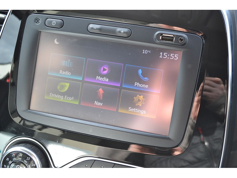 Renault 0.9 TCe ENERGY Iconic SUV 5dr Petrol Manual Euro 6 (s/s) (90 ps)