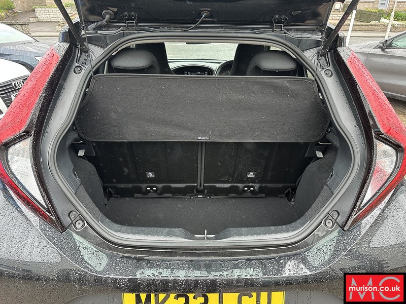 Toyota 1.0 VVT-i Pure Hatchback 5dr Petrol x-shift Euro 6 (s/s) (72 ps)