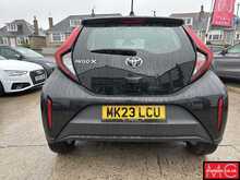 Toyota Aygo X VVT-i Pure 