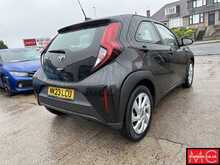 Toyota Aygo X VVT-i Pure 