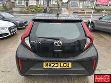 Toyota Aygo X VVT-i Pure 