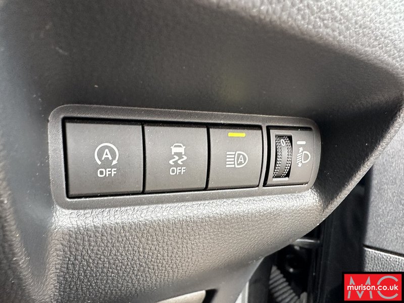 Toyota 1.0 VVT-i Pure Hatchback 5dr Petrol x-shift Euro 6 (s/s) (72 ps)