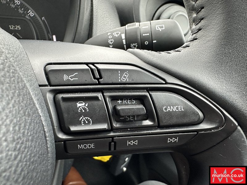Toyota 1.0 VVT-i Pure Hatchback 5dr Petrol x-shift Euro 6 (s/s) (72 ps)