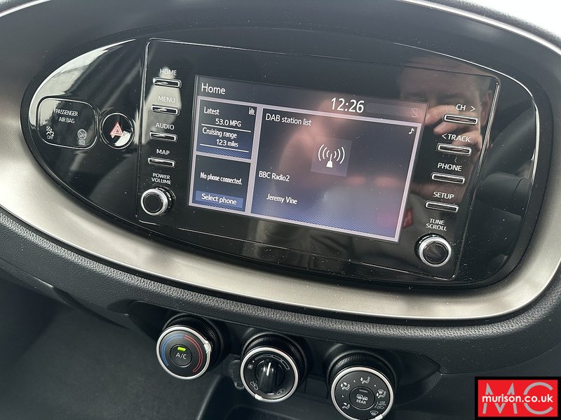 Toyota 1.0 VVT-i Pure Hatchback 5dr Petrol x-shift Euro 6 (s/s) (72 ps)