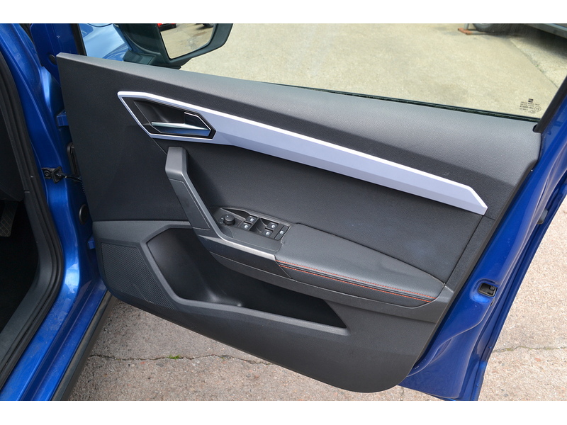 SEAT 1.0 TSI FR Edition SUV 5dr Petrol Manual Euro 6 (s/s) (110 ps)