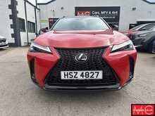Lexus UX 250h F Sport Design 