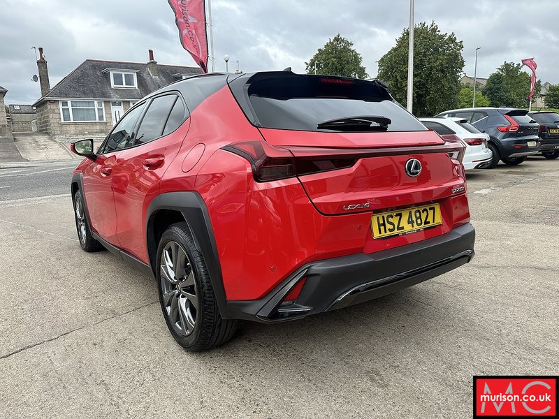 Lexus 2.0 250h F Sport Design SUV 5dr Petrol Hybrid E-CVT Euro 6 (s/s) (184 ps)